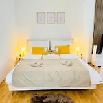 Katy\'S Cozy Corner Citycenter
